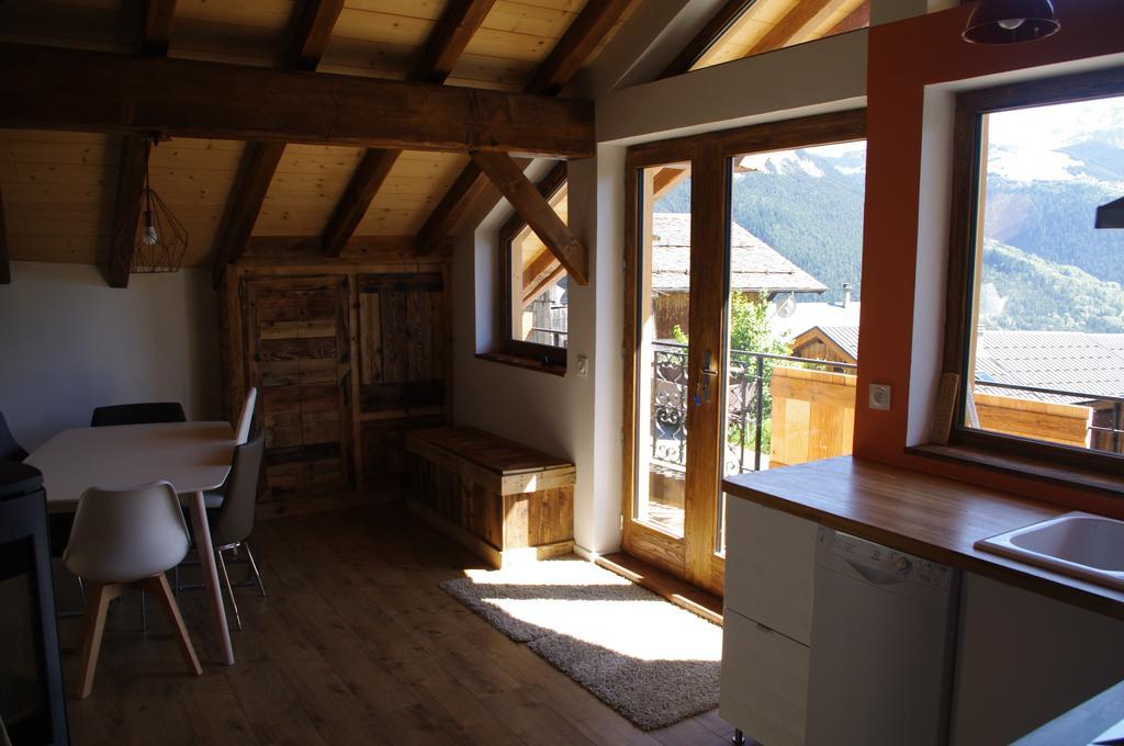 Petit Chalet Vieux Bois Bozel Buitenkant foto